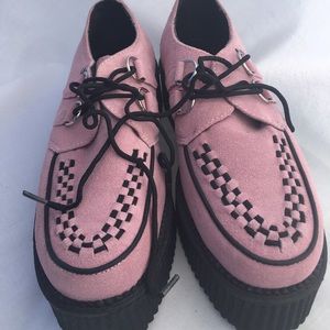 T.U.K. Pink Unisex Shoes M8 W10 Platform Creepers